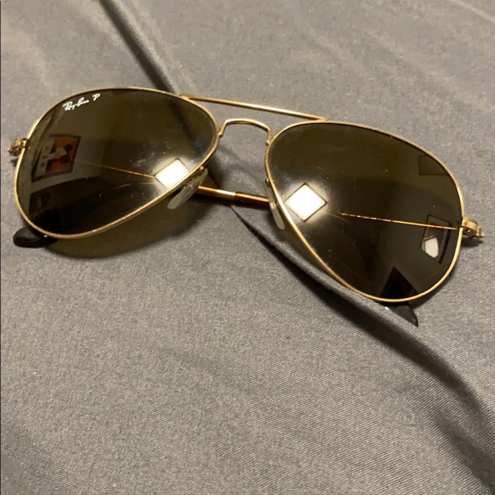Brown Ray Bans. Aviators
